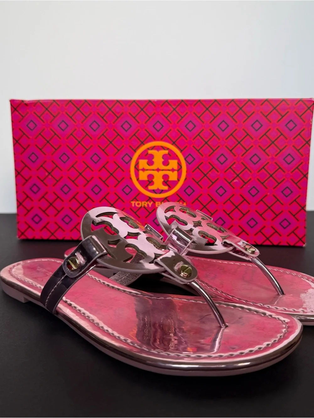 New! Tory Burch Metallic Pink Miller Thong Sandals - size 5.5